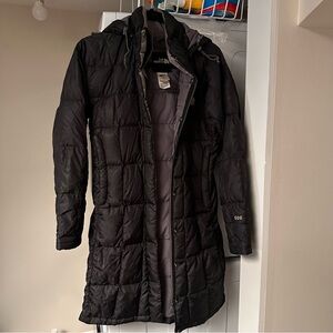 FLAWED XS women’s north face down filled jacket